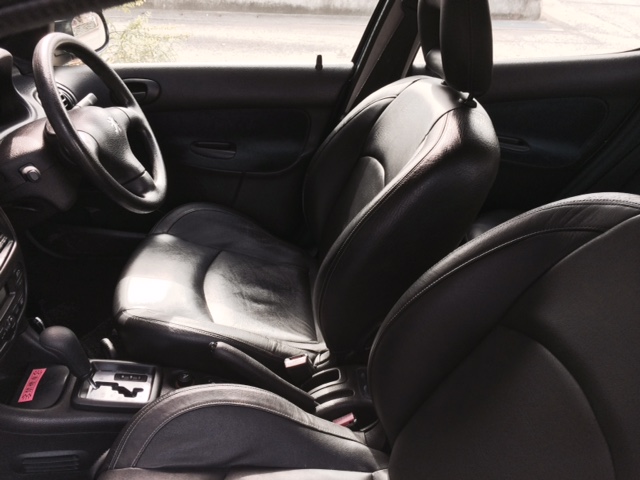 206seat.jpg