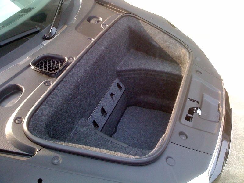 audir8_03.jpg