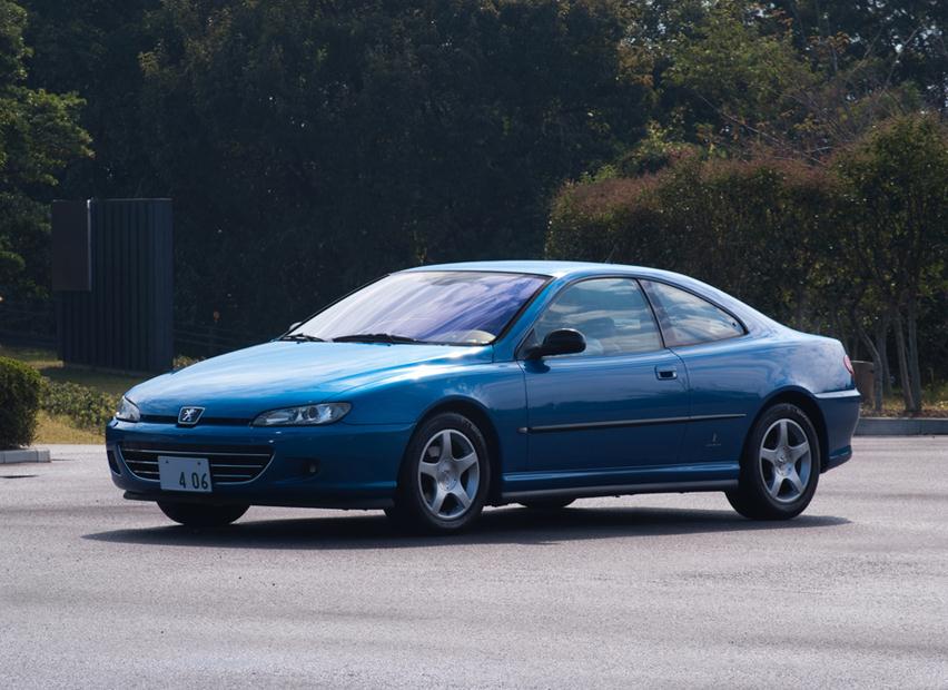 dt406coupe.jpg