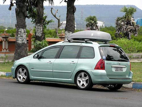 peugeot-307-sw-01.jpg