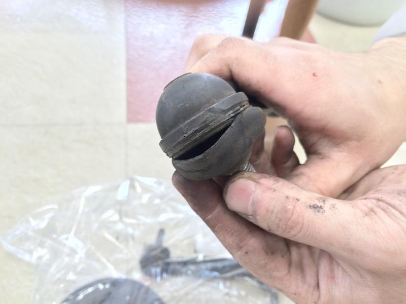 stabilizerlinkrod2.jpg
