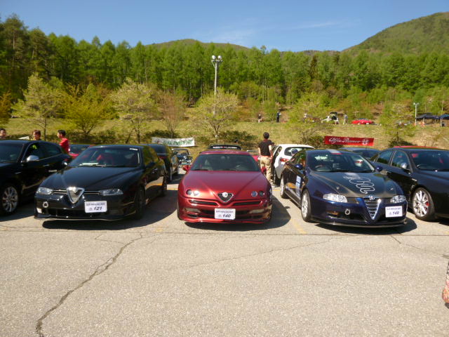 プロフィール3に写真を追加してください。