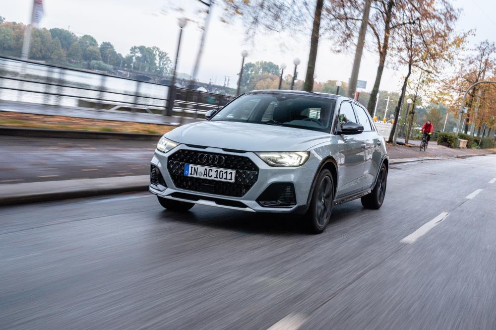 077_Audi_A1_citycarver_limited_edition_photo_01_European_spec.jpg