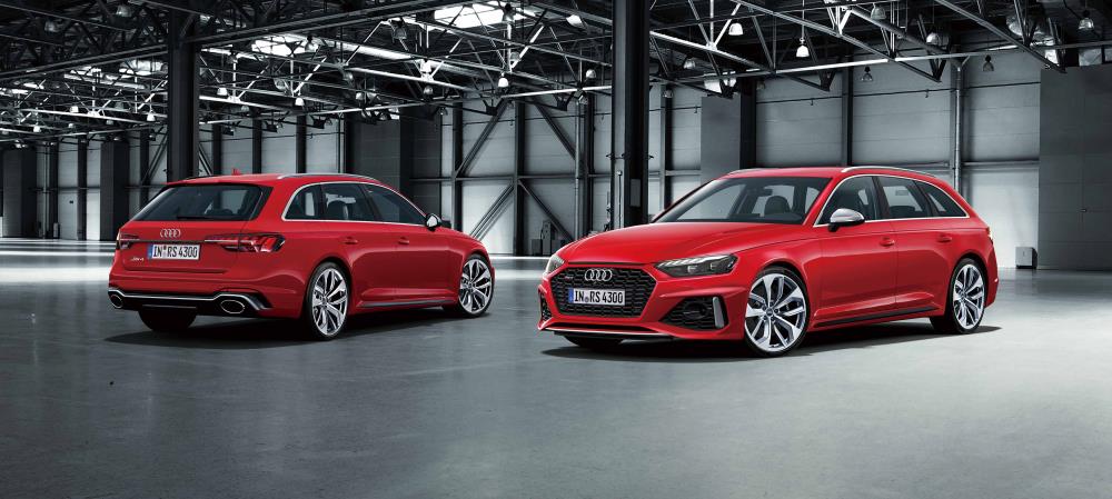 069_Audi_RS2021_photo_01_RS4Avant.jpg