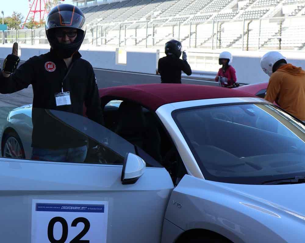 R82.jpg