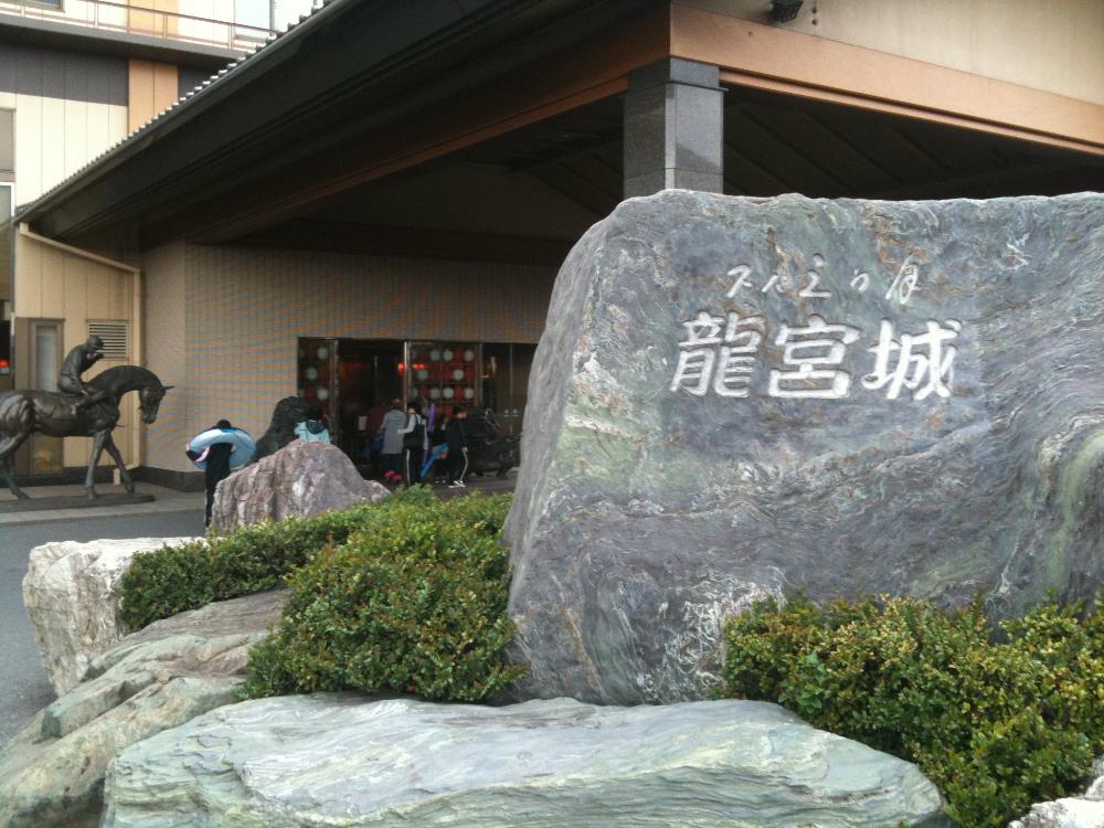 ホテル三日月