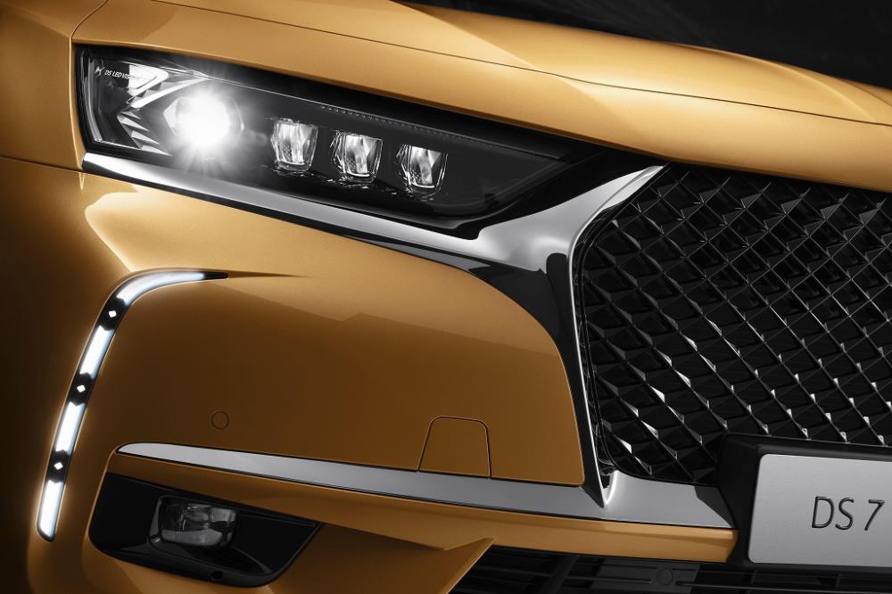 180717_DS7-CROSSBACK_05.jpg