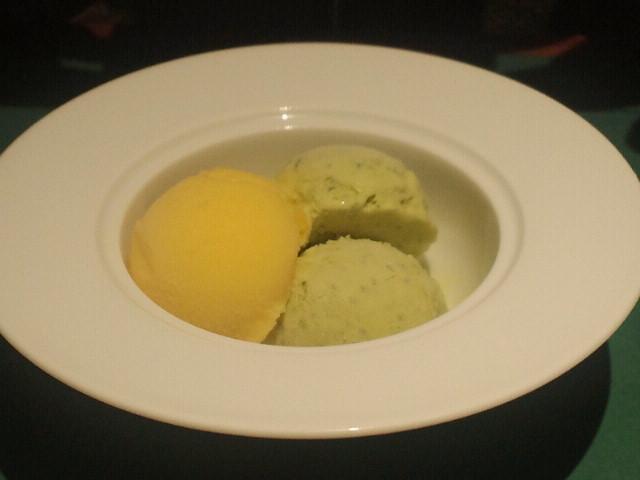 2012081019380001.jpg