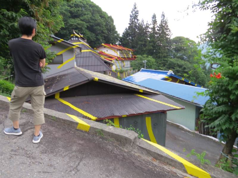 00mati042.jpg