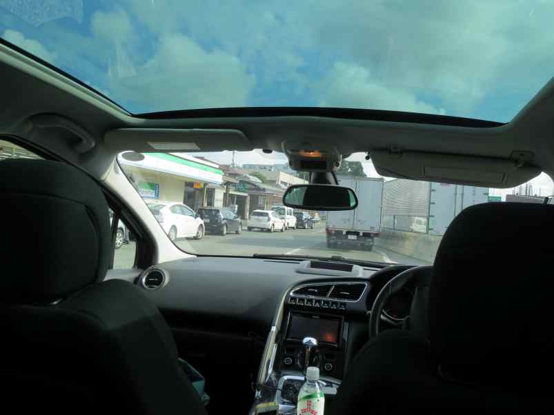 3008minivan004.jpg