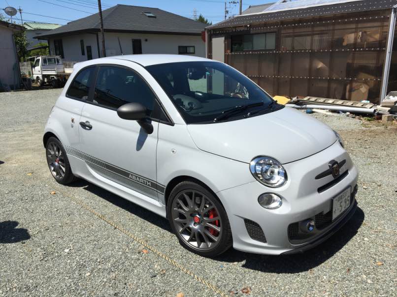 595abarth001.jpg