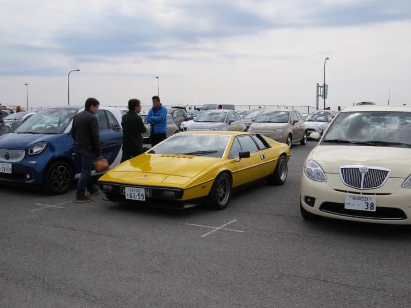 carmag034.jpg