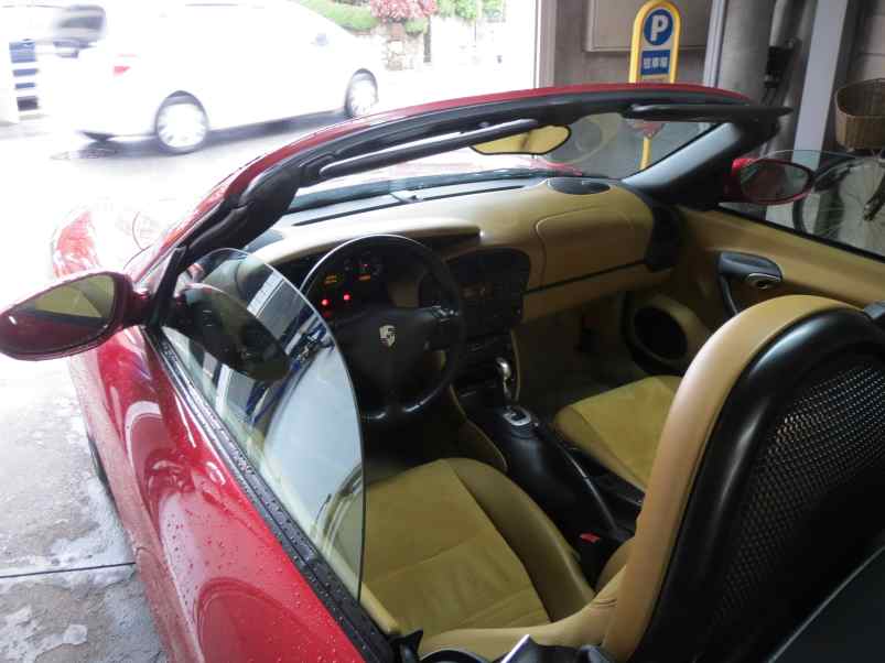 porsche006.jpg