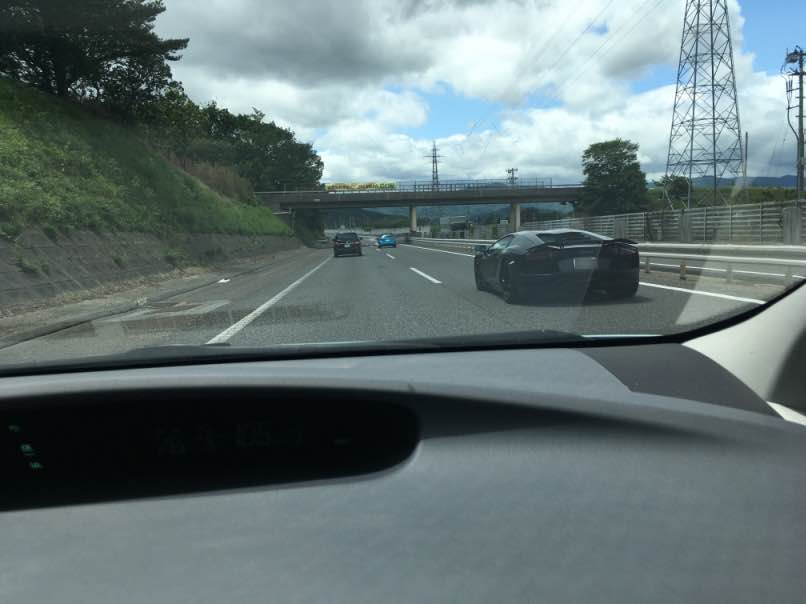 prius003.jpg