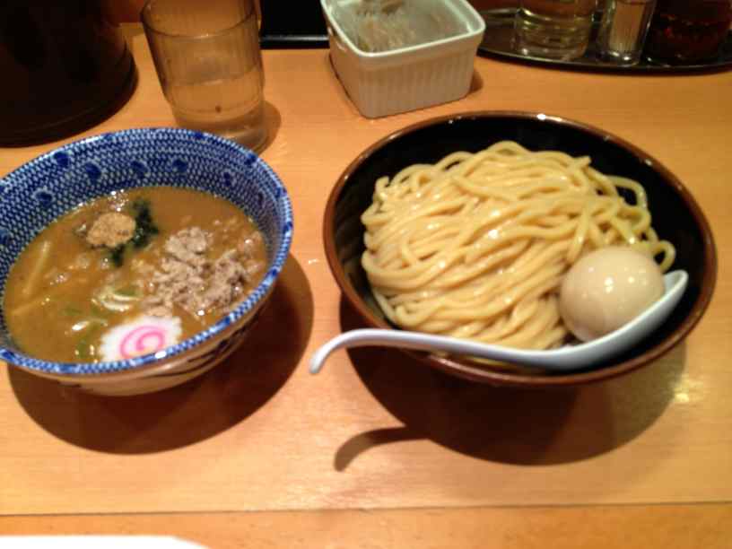 rokurinsya002.jpg