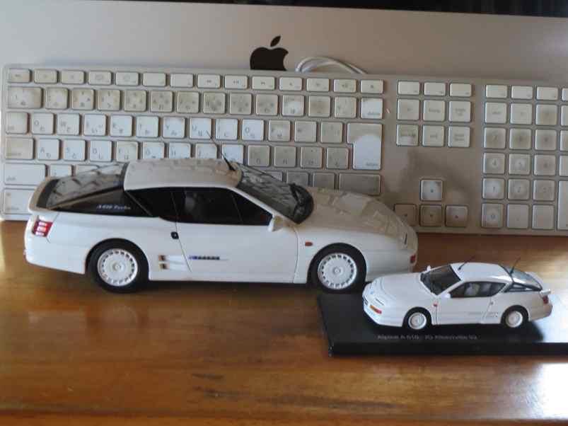 whiteminia610003.jpg