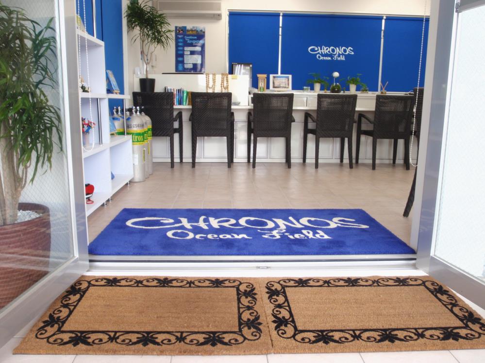 shop1.jpg