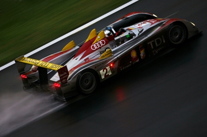 426X282_LEMANS08_RACE_13.jpg