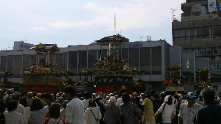 2013100622160000.jpg