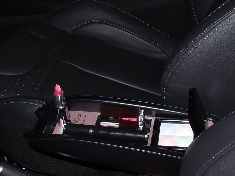 Makeup-03.JPG