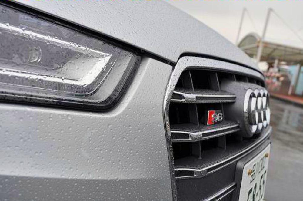 Audi02.JPG