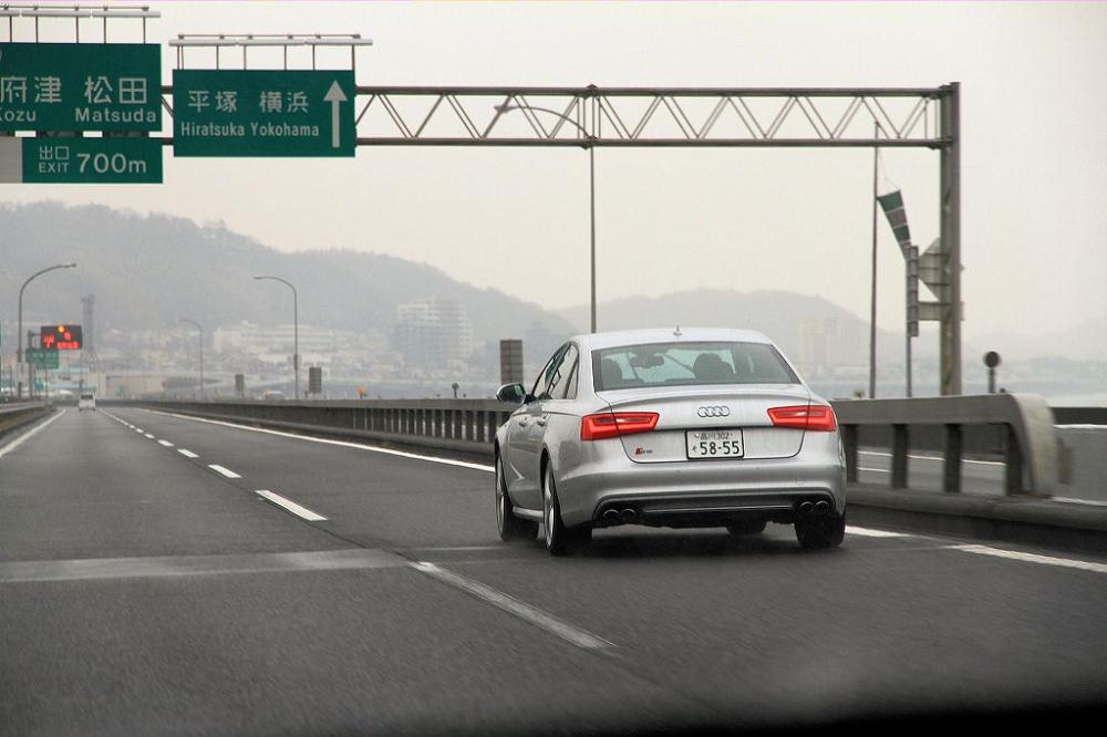 Audi06.jpg