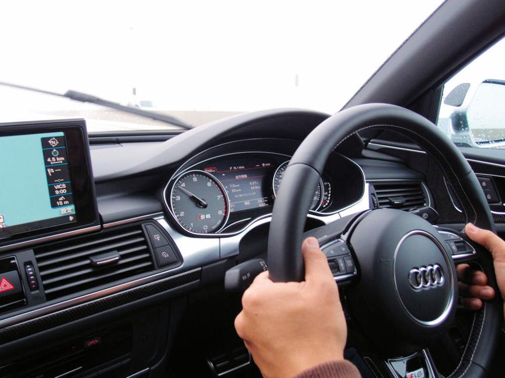 Audi08.JPG