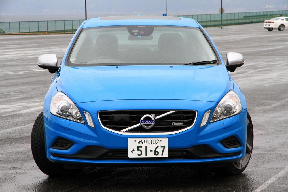 Volvo02.jpg