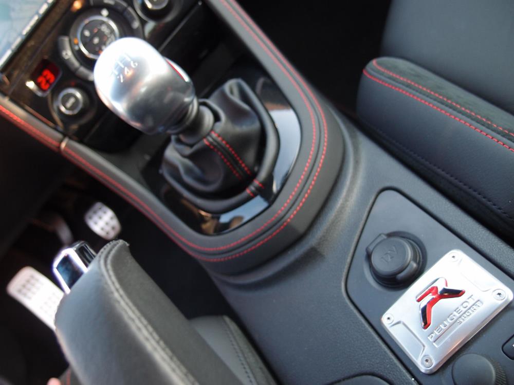 RCZ06.JPG