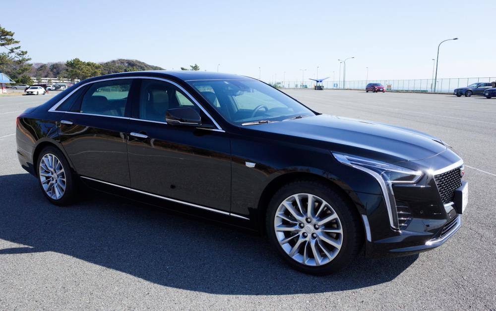 Cadillac03.jpg