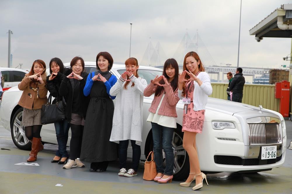 とんがりガールズ with ロールスロイス
