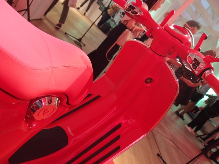 Vespa03.JPG