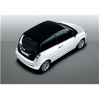 Lancia-Ypsilon-2009-Image-01-1024.jpg