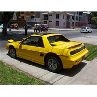 PONTIACFIERO.jpg