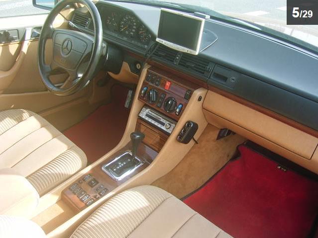 W124リムジン-3.JPG