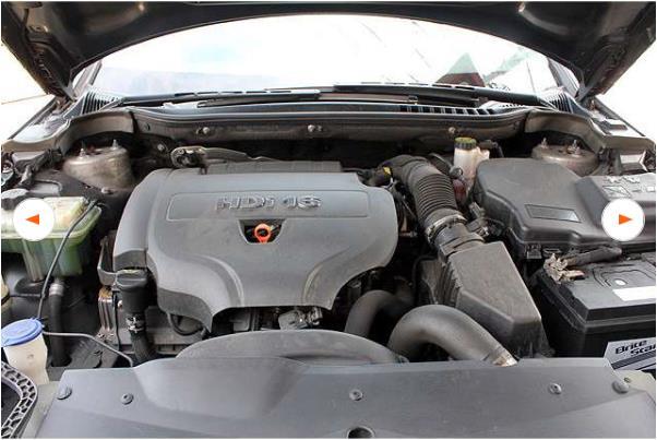 中古車C5ツアラー2.0Hdiバネサス-4.JPG