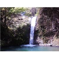 白い滝2.jpg