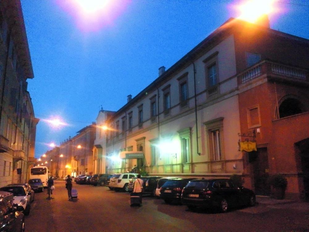 s.jpg
