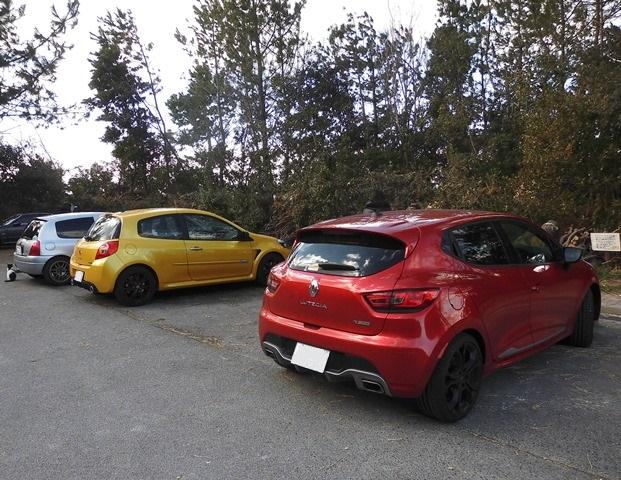 クリオ２台とルーちゃん　みんなＲＳ