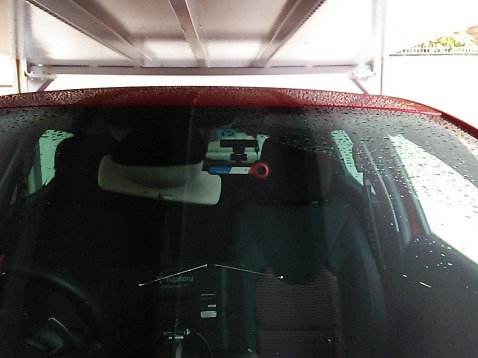 トリコロールカラーのドラレコ