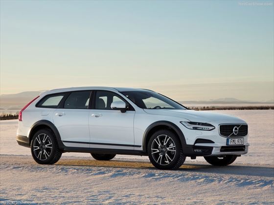 Volvo-V90_Cross_Country-2017-800-02_R.jpg