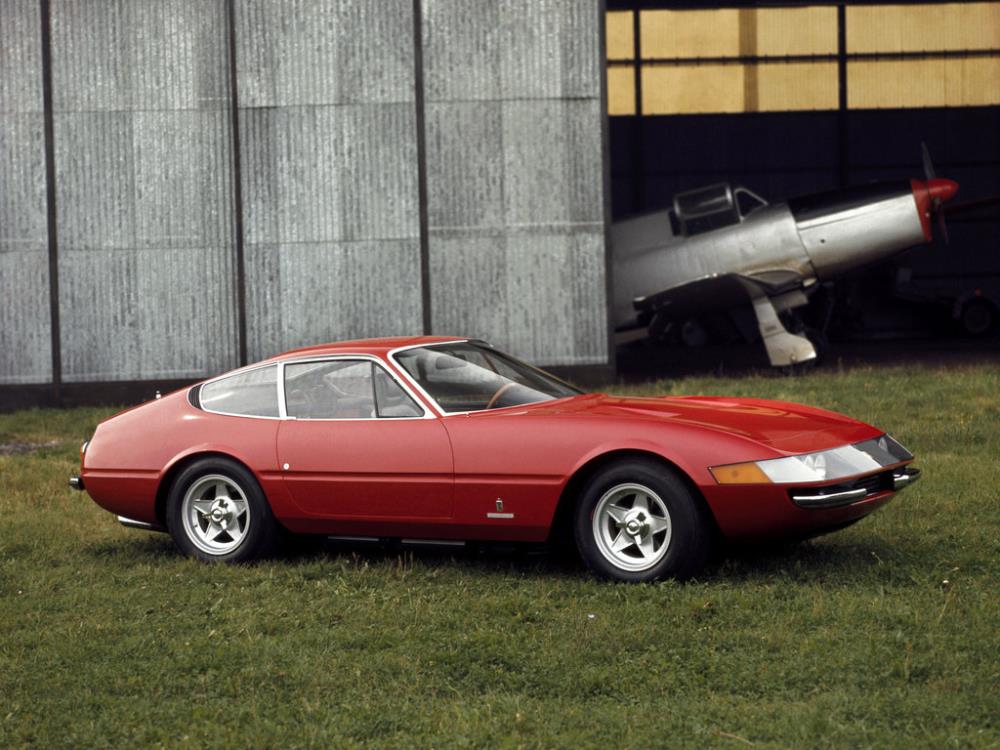 ob_7dec67_ferrari-365-gtb4-daytona-1968-110.jpg