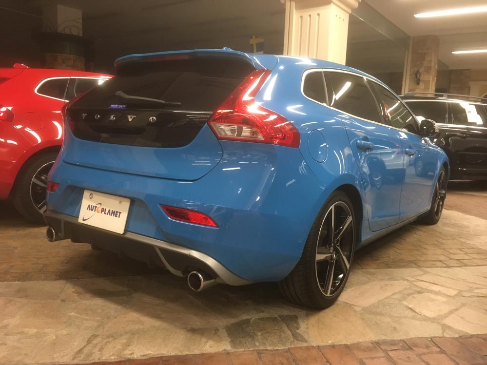 V40T5R.jpg