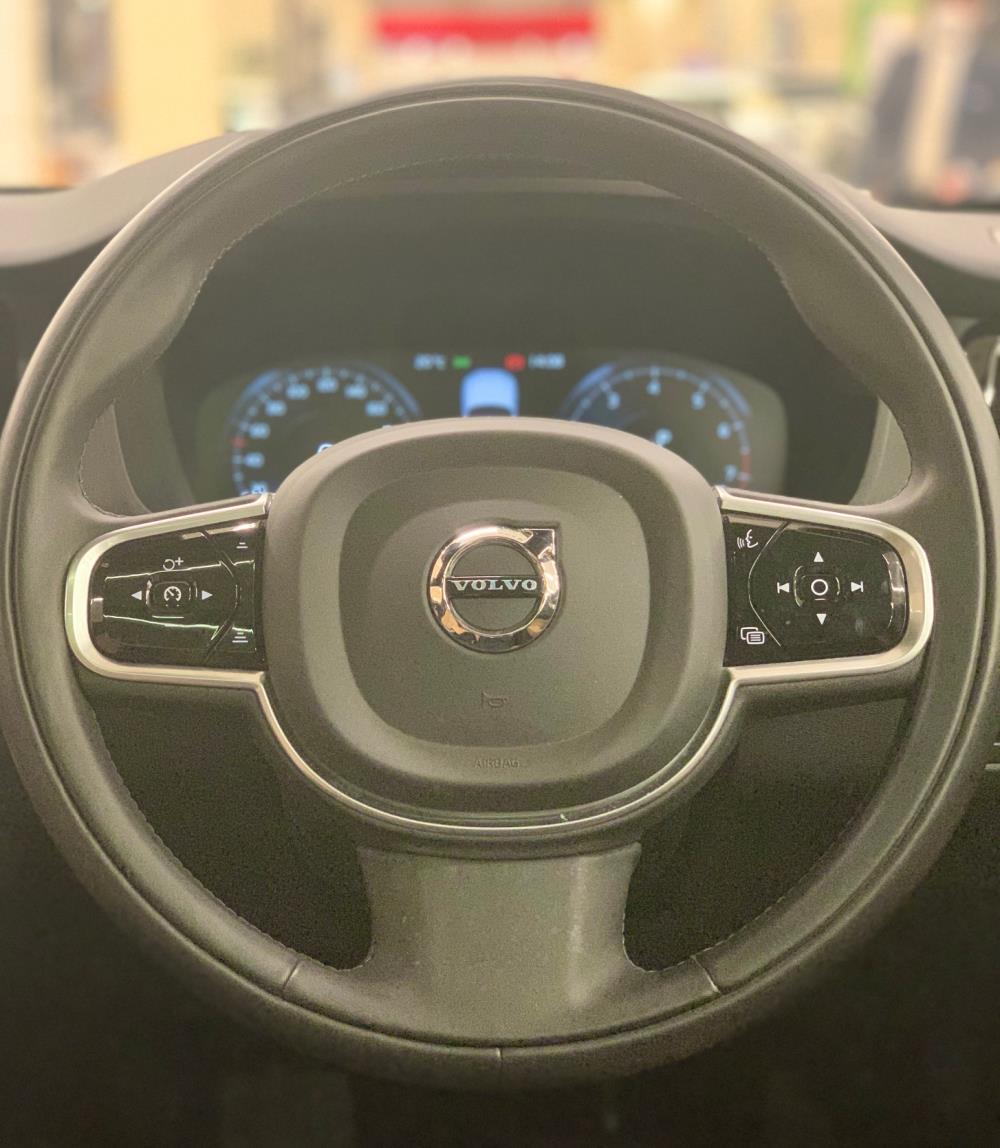 XC60-2.jpg