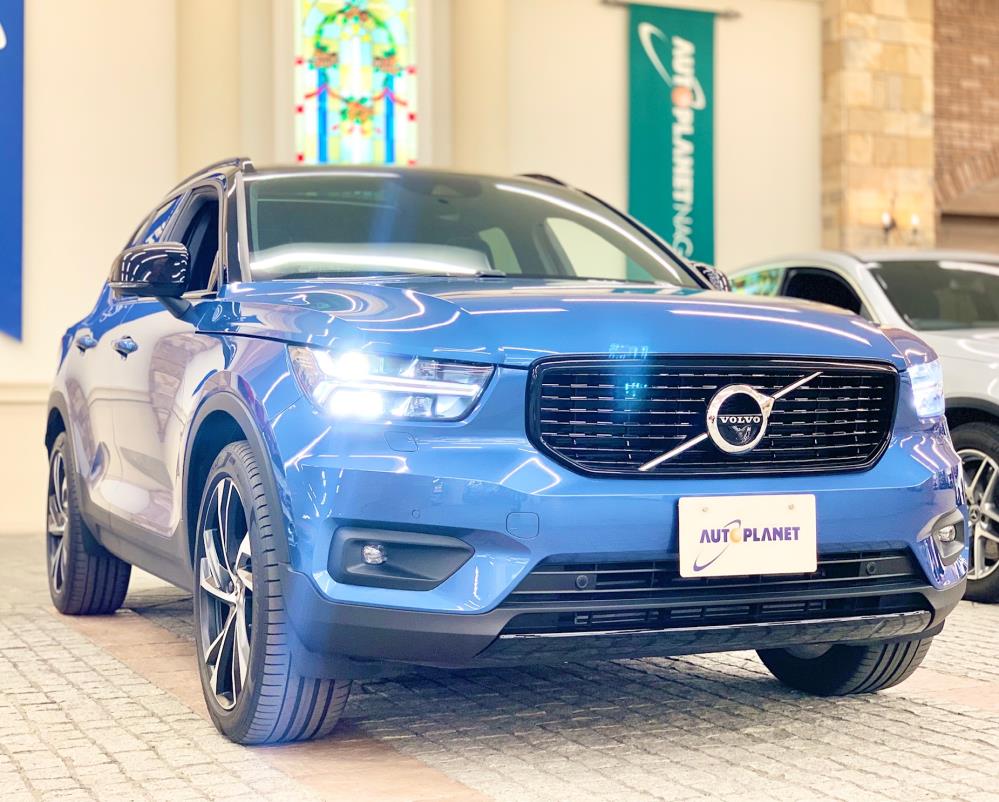 XC40-1.jpg
