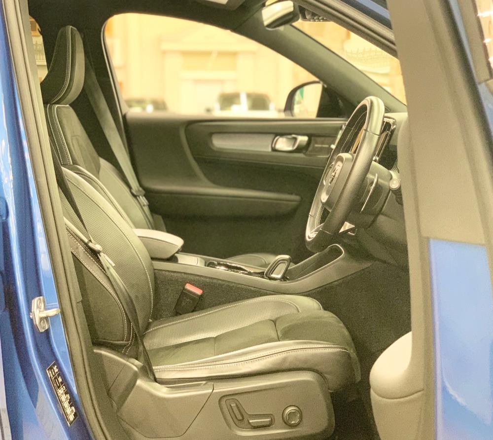 XC40-6.jpg