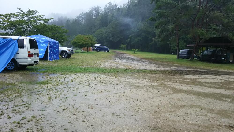 ブログ（キャンプ場）.jpg