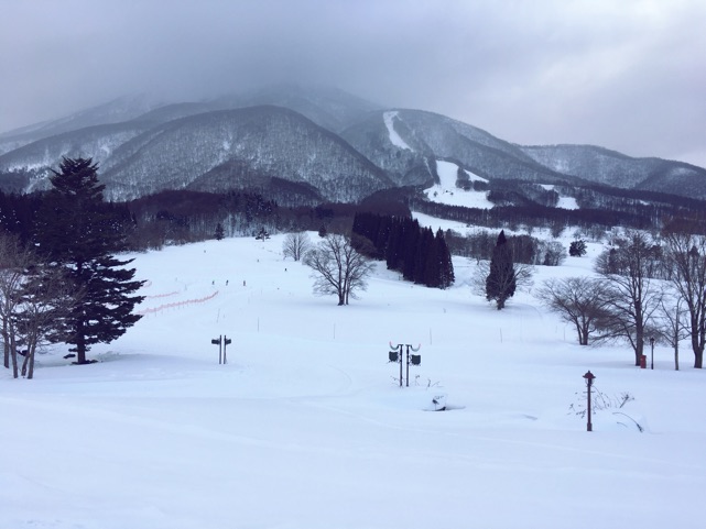 雪山.jpg