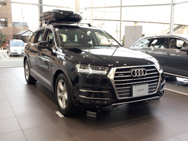 Q7フェア3.jpg