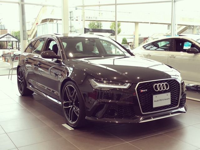 RS6前.jpg